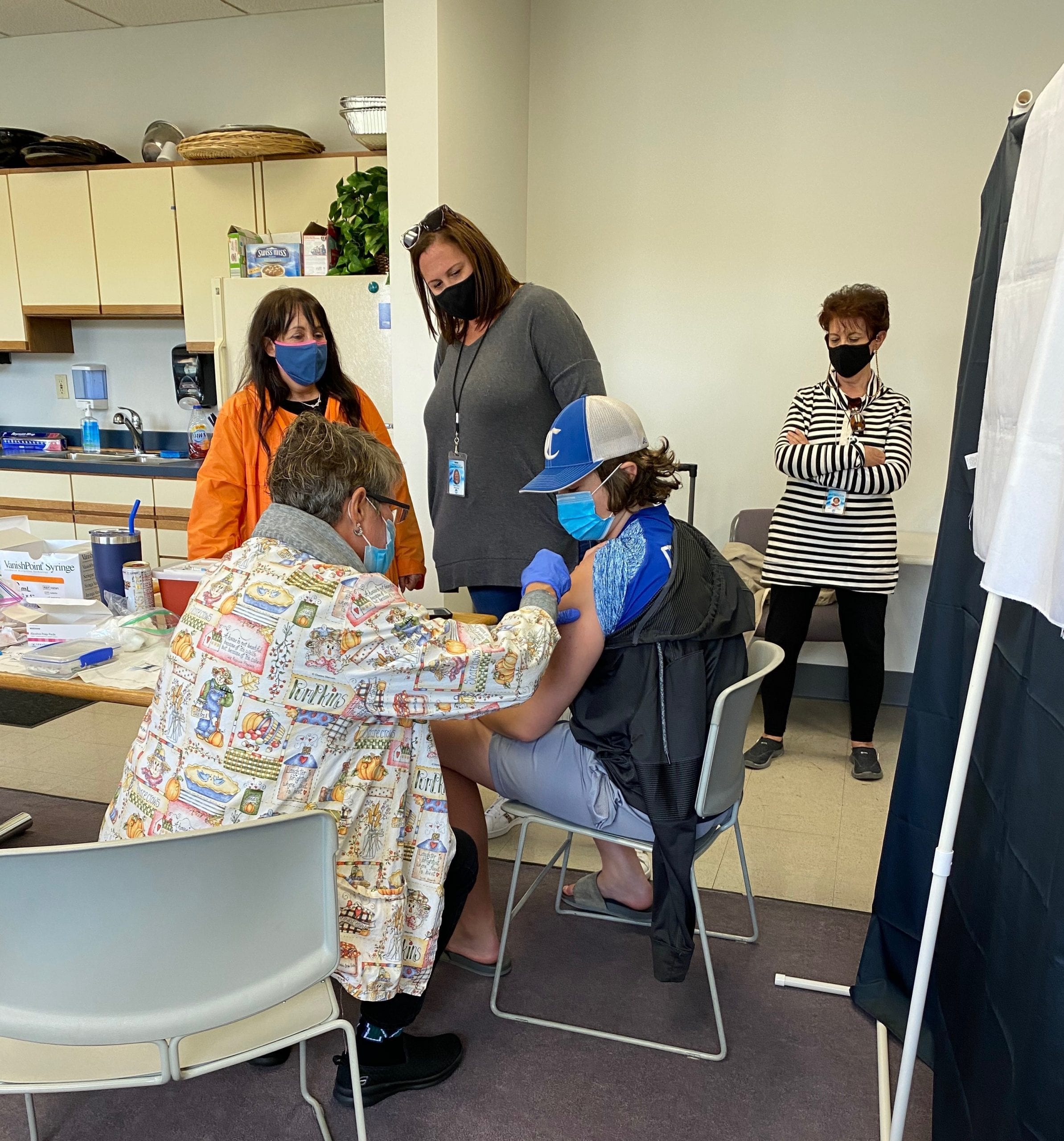 A recent flu shot clinic hosted by Alana's Foundation